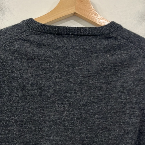 I. Crew Italian Merino Wool V Neck sweater in Charcoal size S - Picture 8 of 9